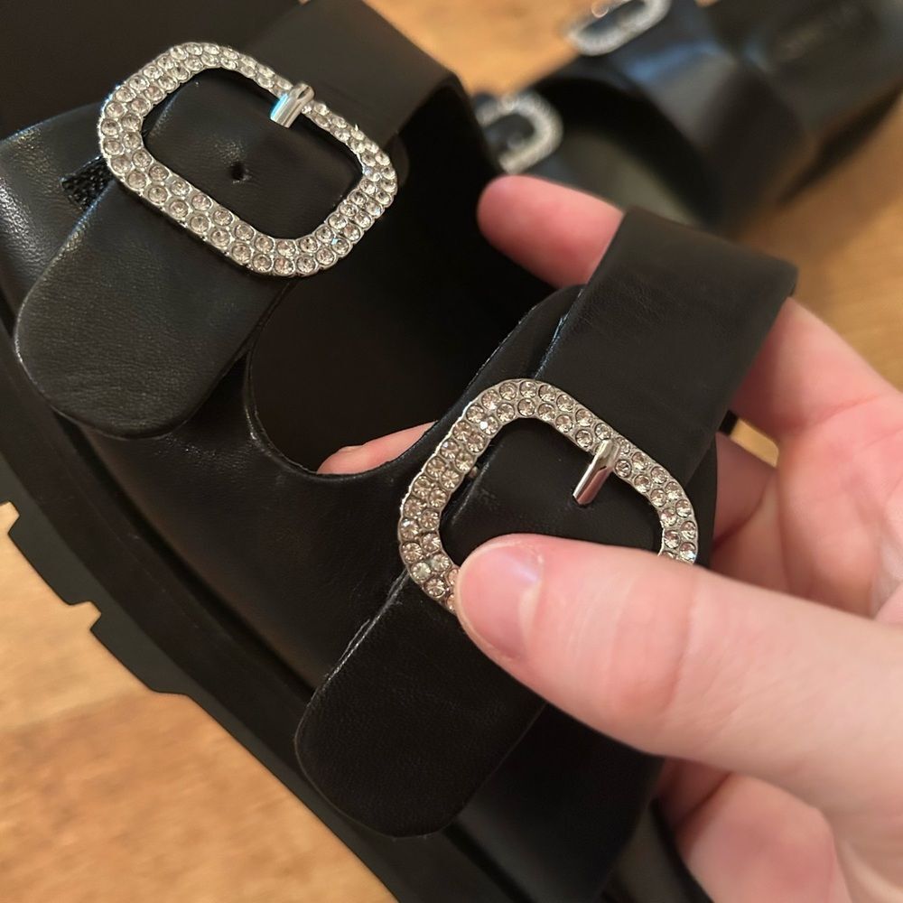 Vionic Women’s Size 9 Solid Black Rhinestone Buck… - image 8